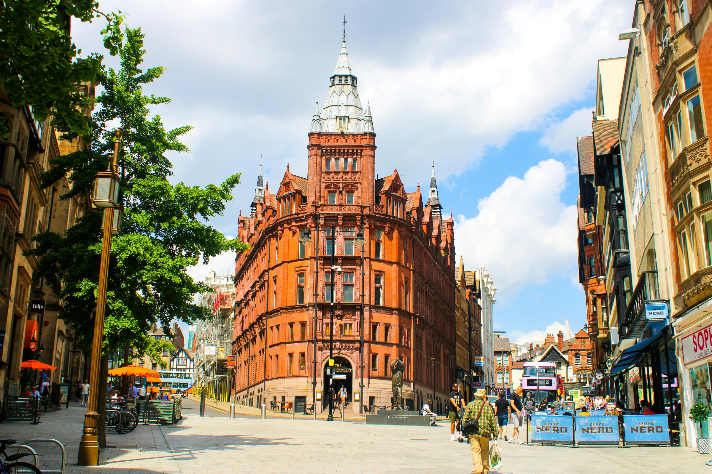 Nottingham skyline. Photo by Ebun Oluwole on Unsplash.